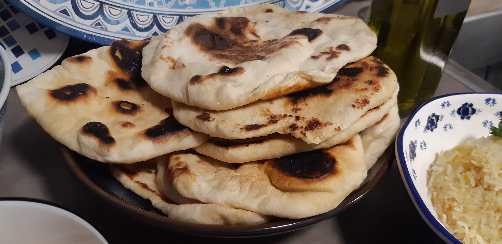 ONLY WATER, FLOUR, OIL. READY IN 10 MINUTES. FAST AND EASY RECIPES. BREAD  IN A PAN. PITA 